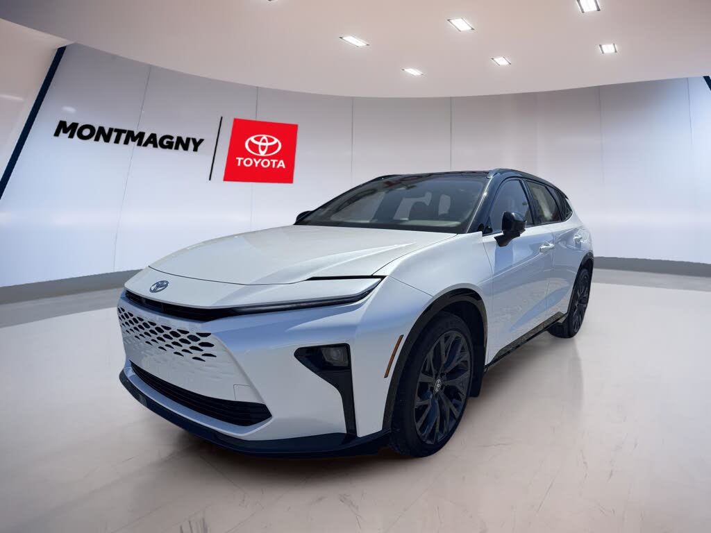 2025 Toyota Crown Signia Limited AWD