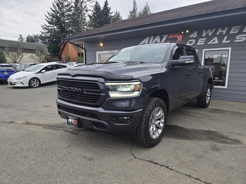 2019 RAM 1500 Sport Crew Cab 4WD