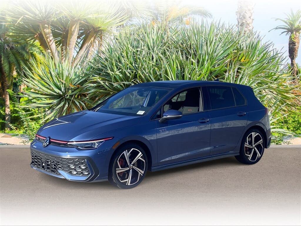 2025 Volkswagen Golf GTI SE FWD