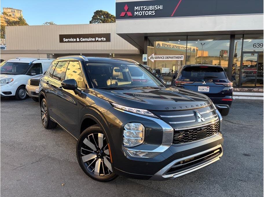 2026 Mitsubishi Outlander SEL FWD