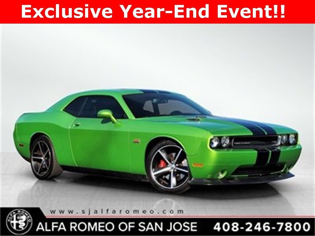2011 Dodge Challenger SRT8 392 RWD
