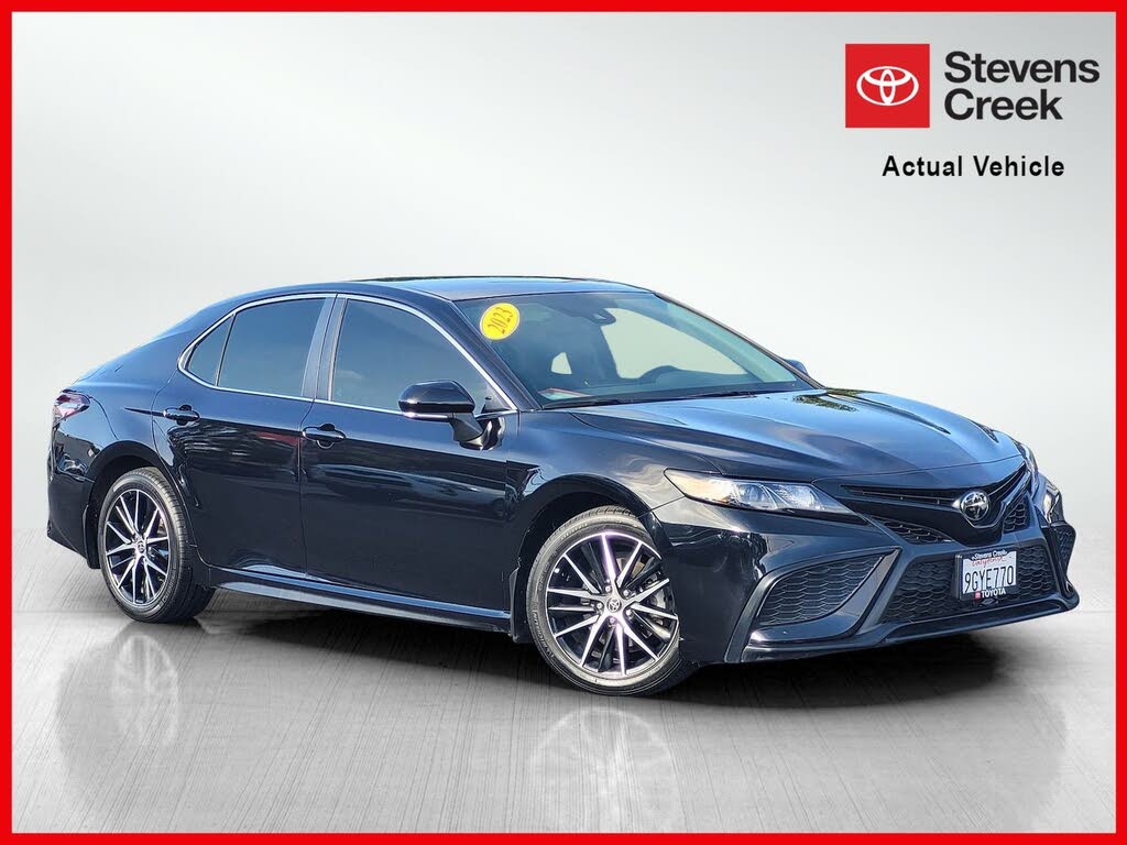2023 Toyota Camry SE FWD