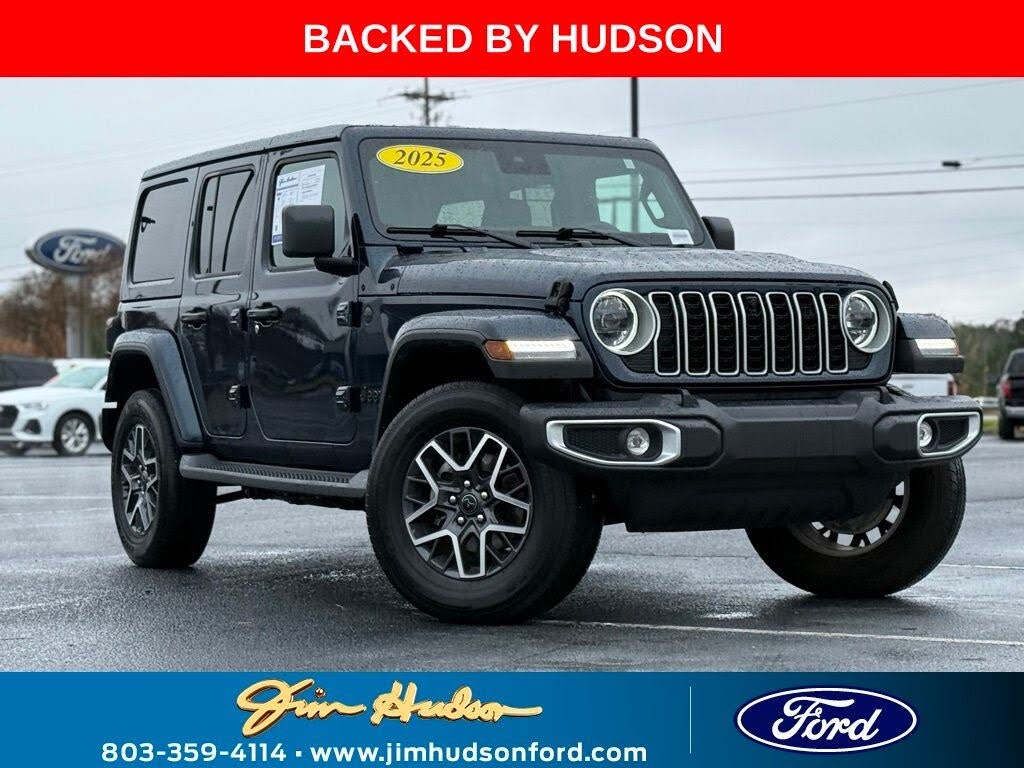 2025 Jeep Wrangler Sahara 4-Door 4WD
