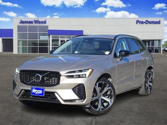2025 Volvo XC60 B5 Ultra Dark Theme AWD