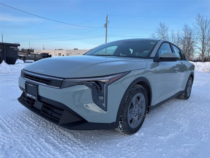 2025 Kia K4 LX FWD