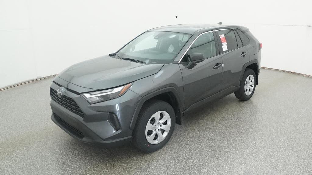 2025 Toyota RAV4 LE FWD