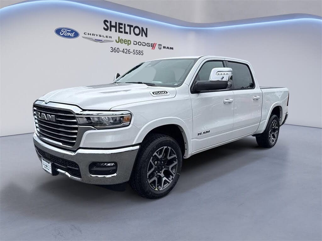 2026 RAM 1500 Laramie Crew Cab 4WD