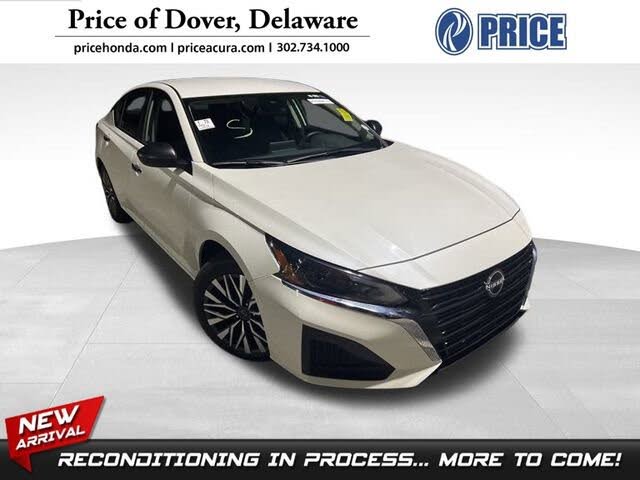 2024 Nissan Altima 2.5 SV FWD