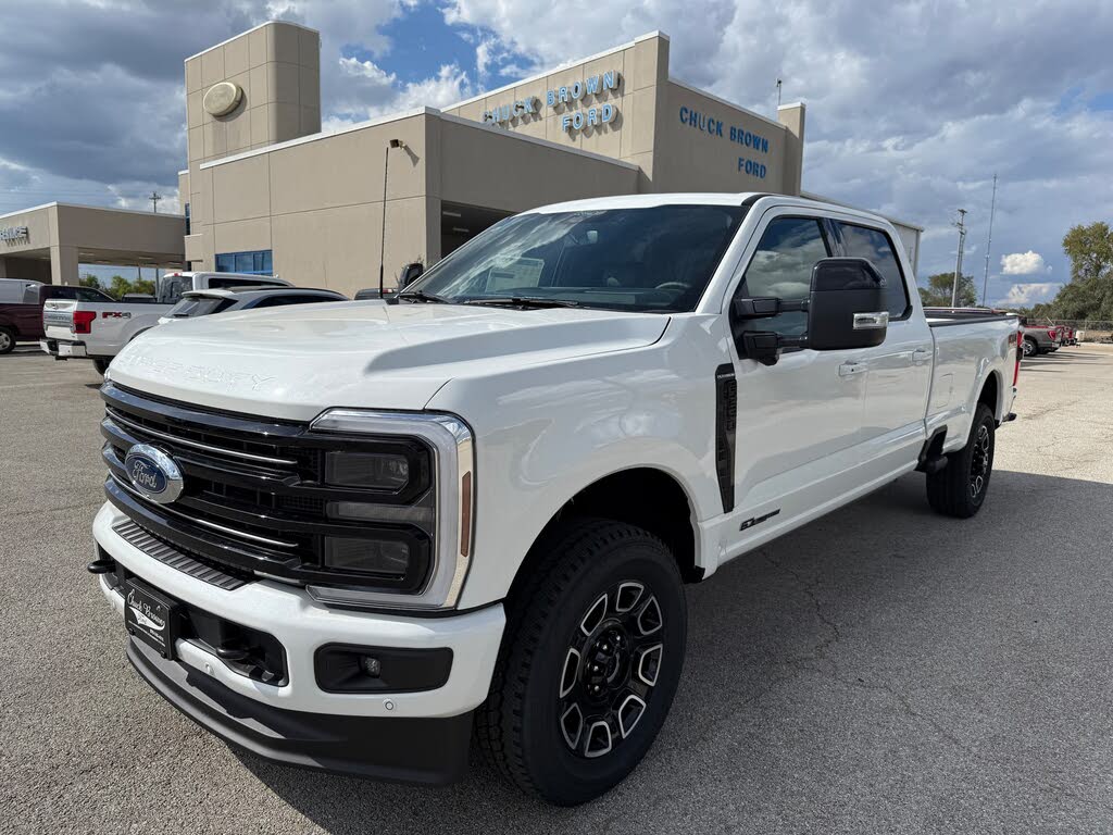 2026 Ford F-350 Super Duty Platinum Crew Cab 4WD