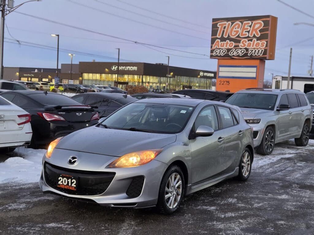 2012 Mazda MAZDA3 i Touring Hatchback