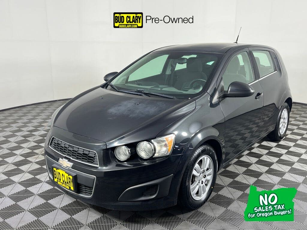 2013 Chevrolet Sonic LT Hatchback FWD