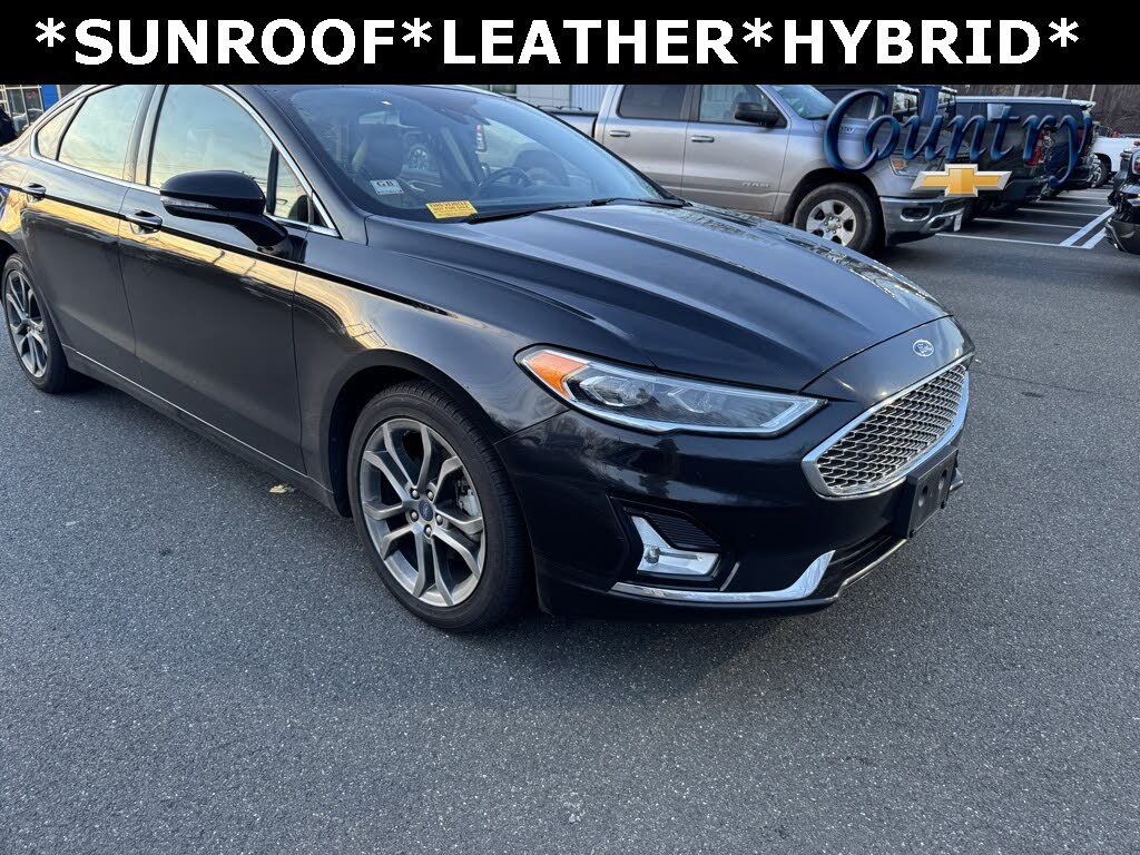 2020 Ford Fusion Hybrid Titanium FWD