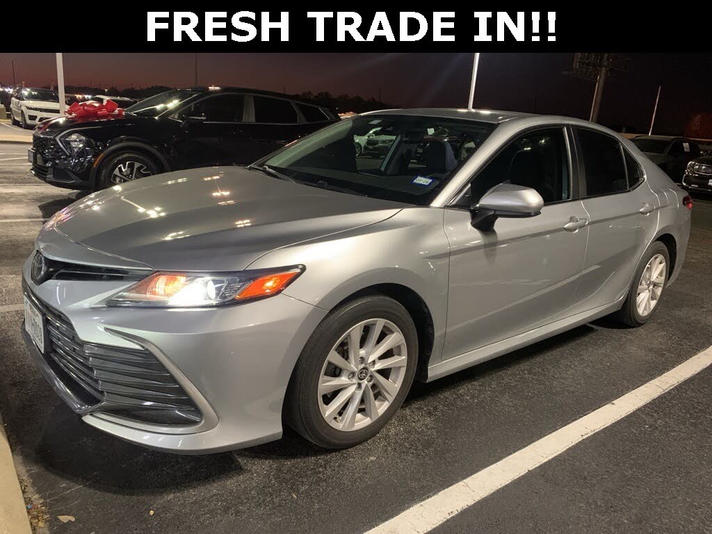 2022 Toyota Camry XSE FWD