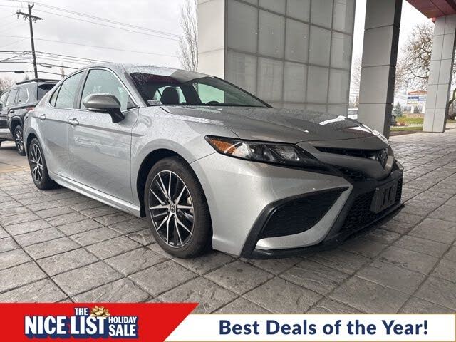 2023 Toyota Camry SE AWD