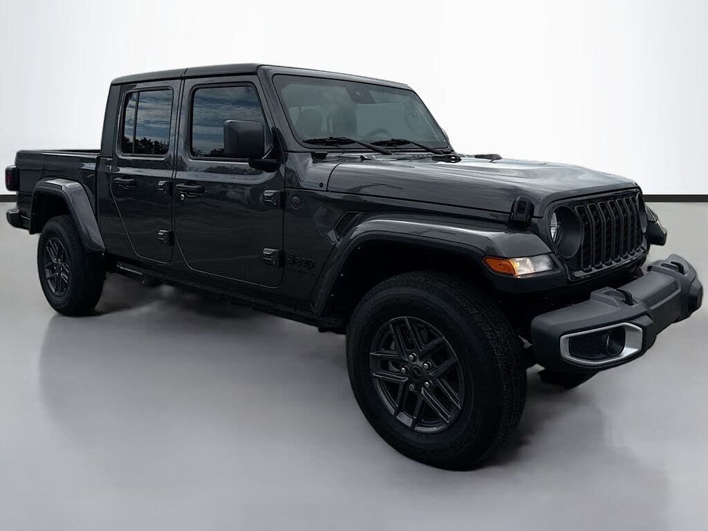 2024 Jeep Gladiator Sport Crew Cab 4WD