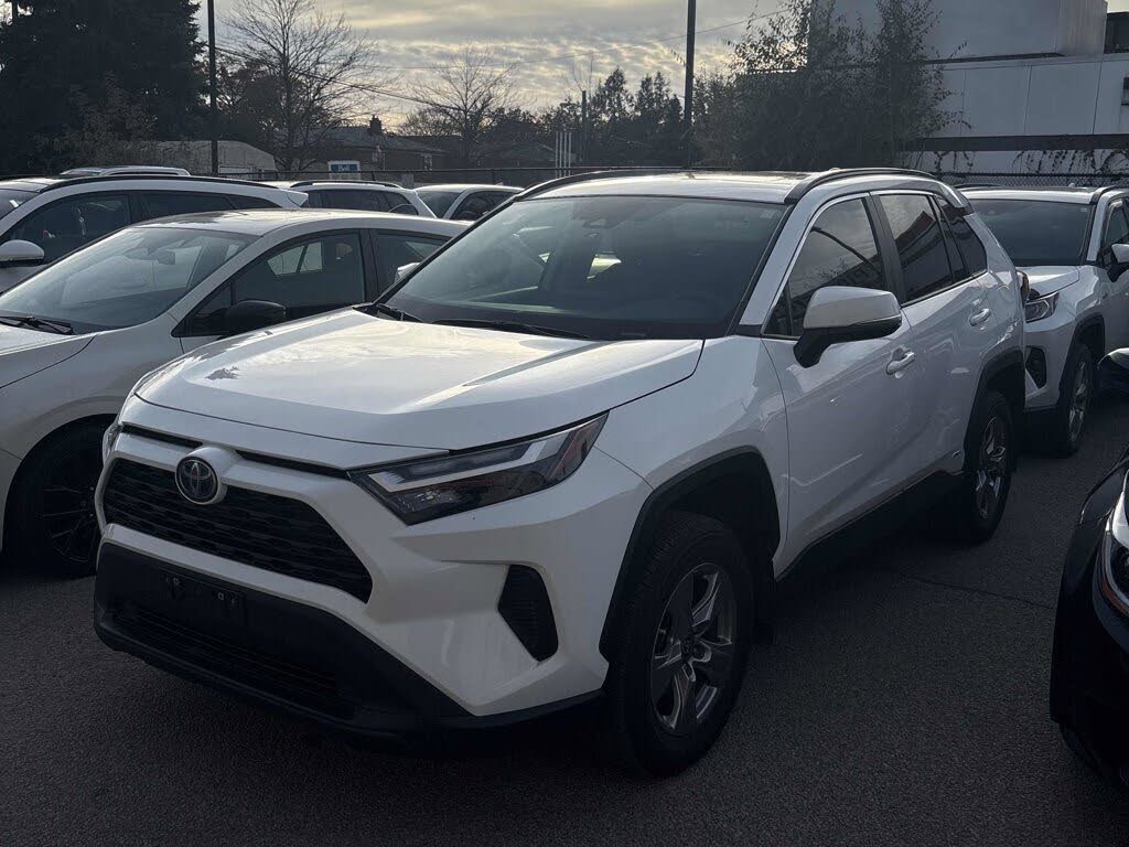 2024 Toyota RAV4 Hybrid XLE AWD