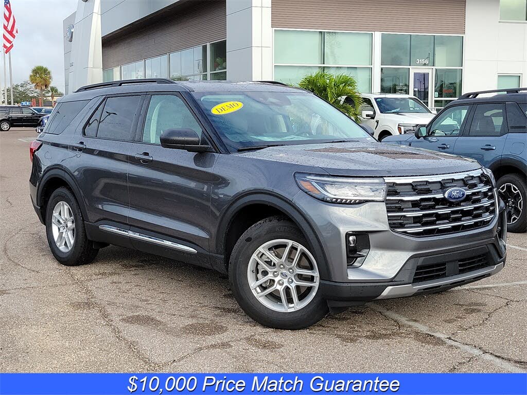 2025 Ford Explorer Active RWD