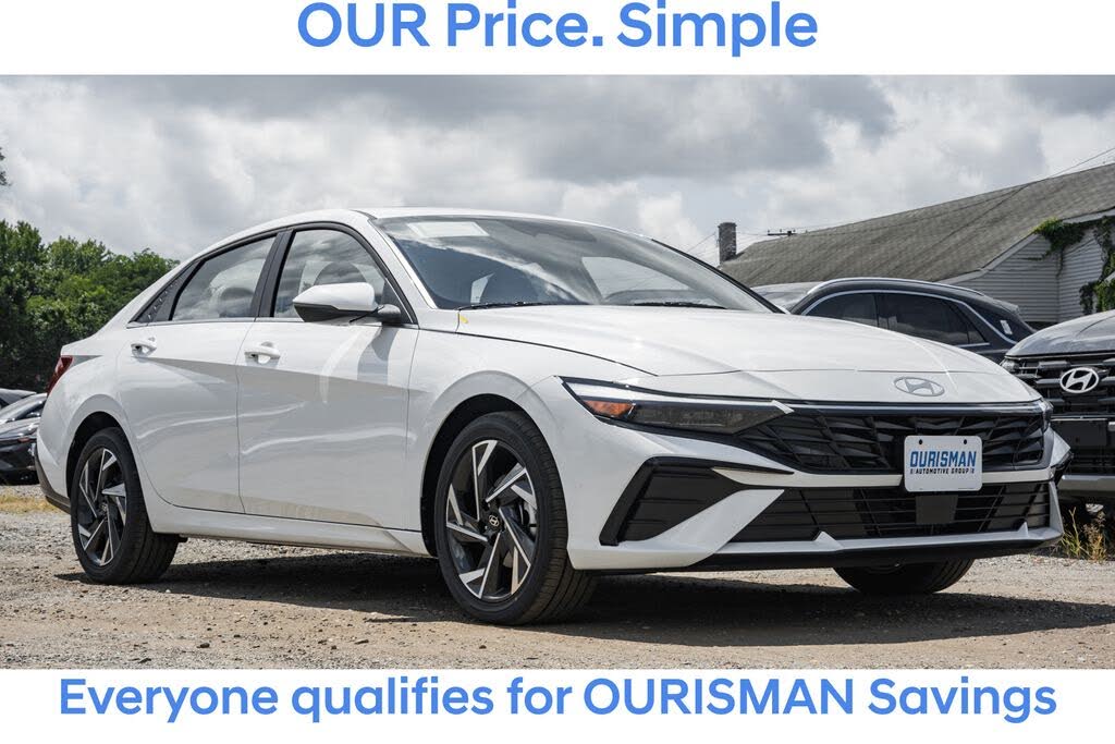 2025 Hyundai Elantra Limited FWD