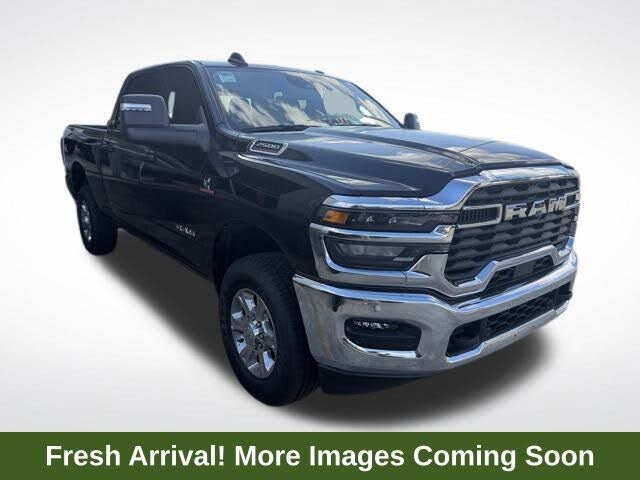 2025 RAM 2500 Big Horn Crew Cab 4WD