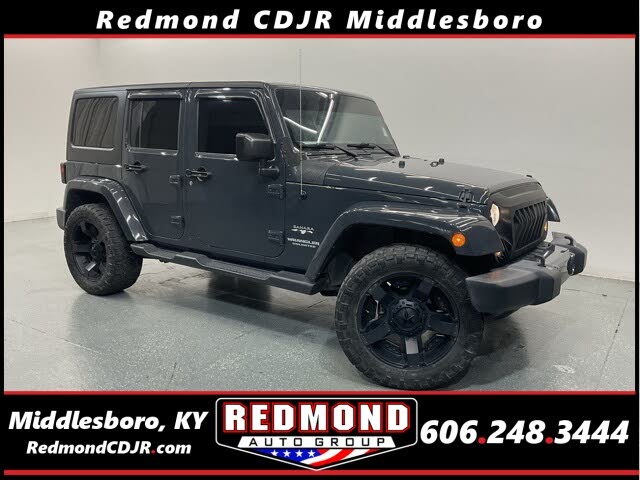 2017 Jeep Wrangler Unlimited Sahara 4WD
