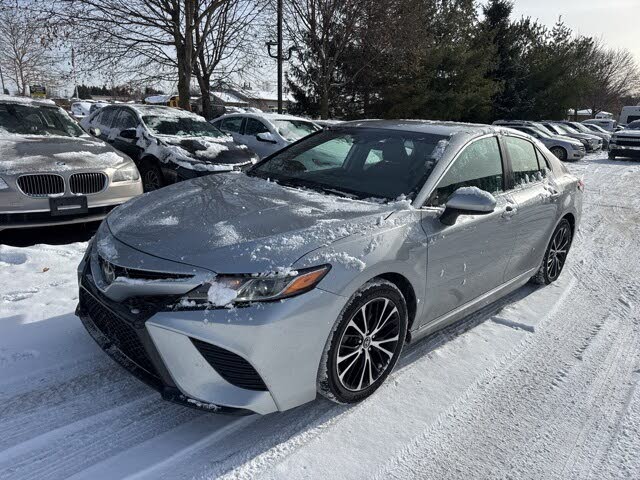 2019 Toyota Camry SE FWD