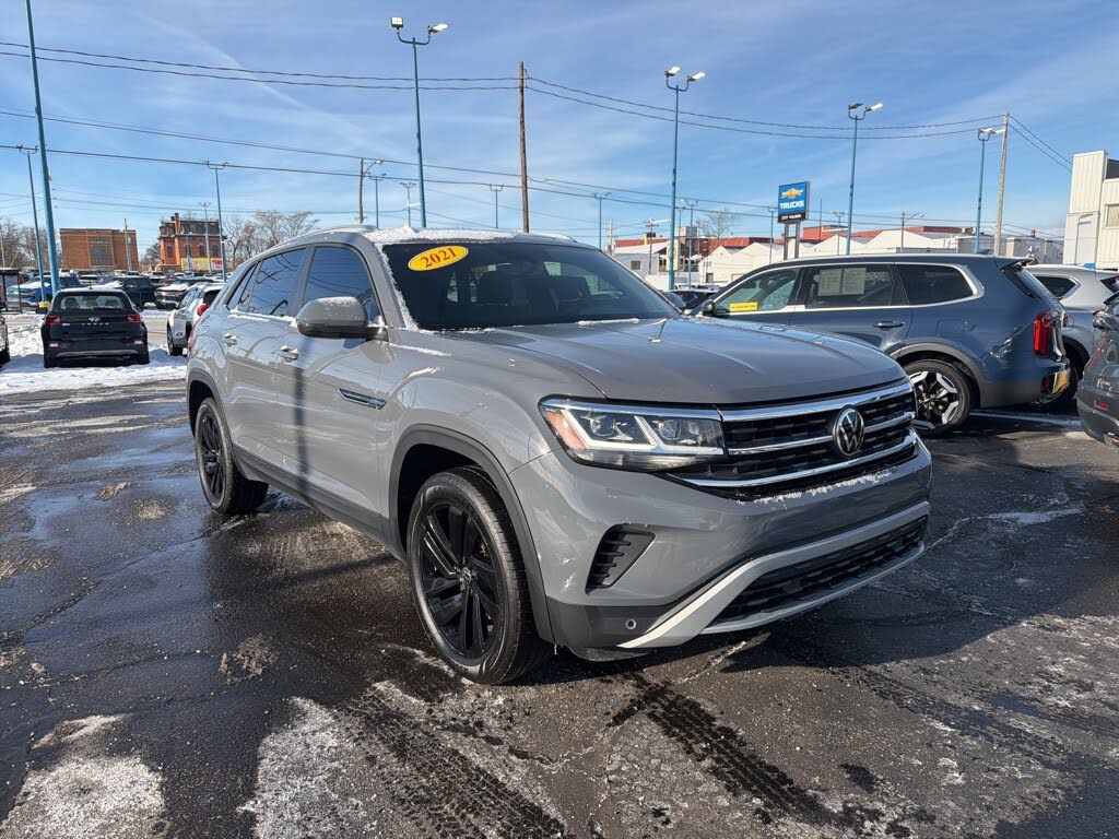 2021 Volkswagen Atlas Cross Sport SE 4Motion with Technology