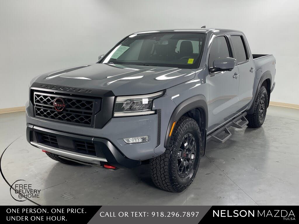 2022 Nissan Frontier PRO-4X Crew Cab 4WD