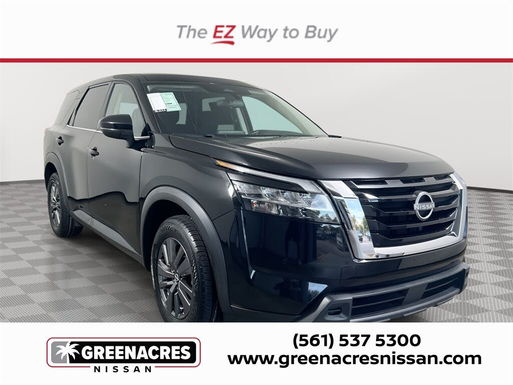 2022 Nissan Pathfinder S FWD
