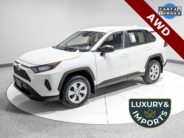 2022 Toyota RAV4 LE AWD