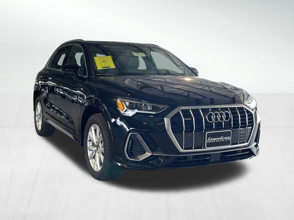 2023 Audi Q3 quattro Premium S Line 45 TFSI
