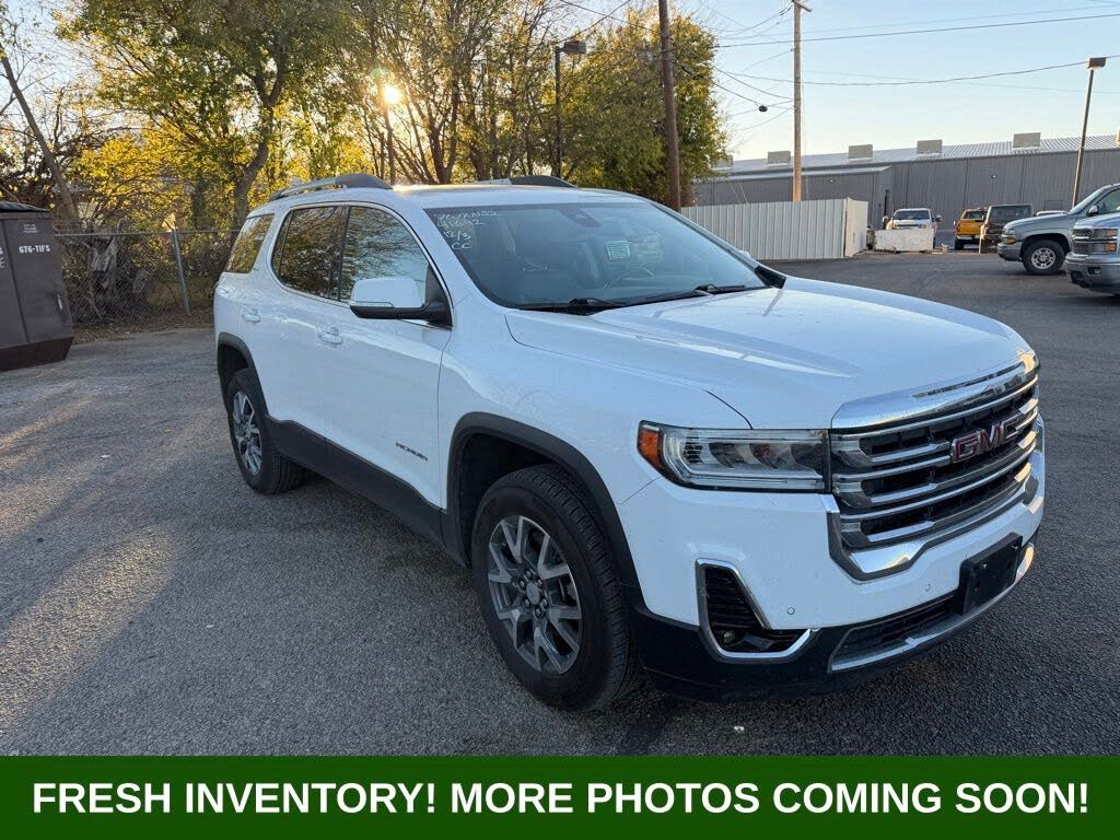 2023 GMC Acadia SLT FWD