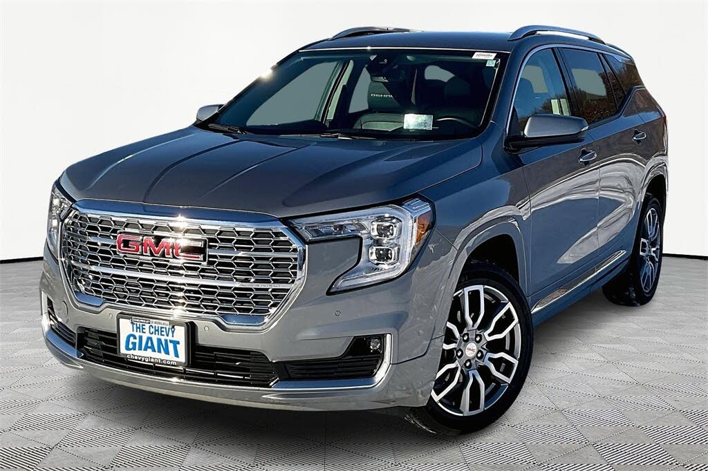 2024 GMC Terrain Denali AWD