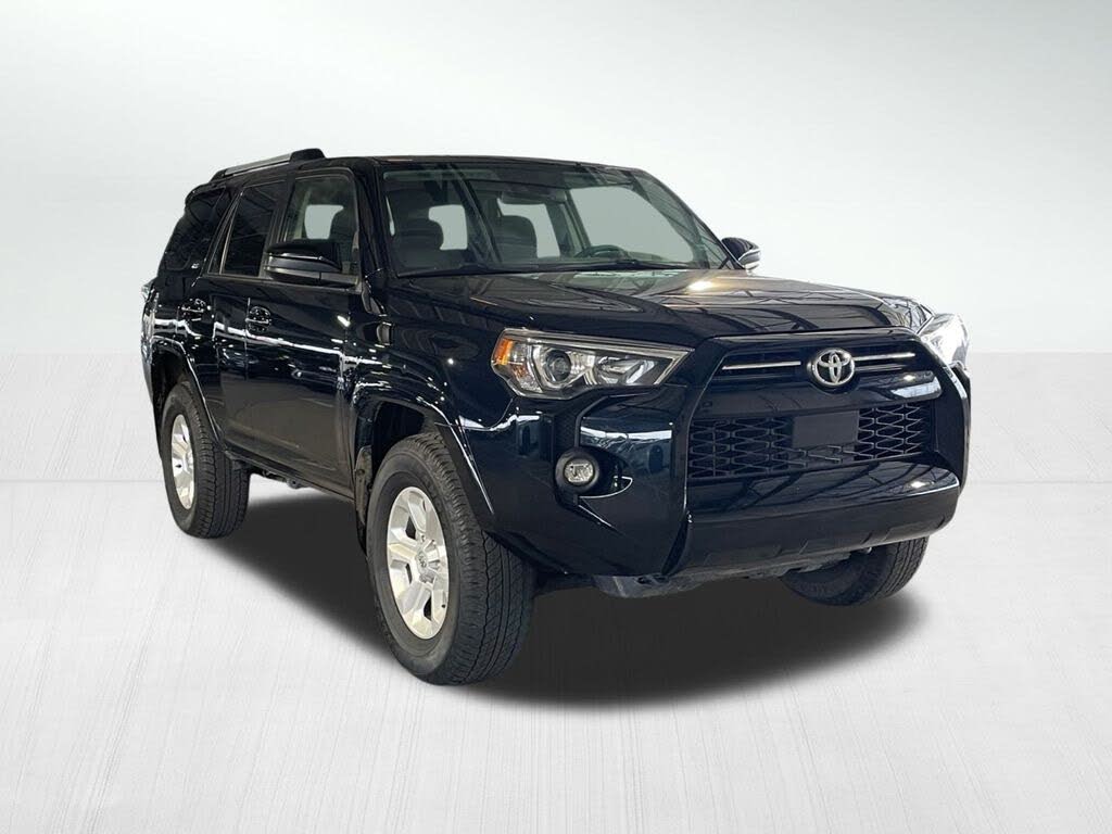 2024 Toyota 4Runner SR5 4WD