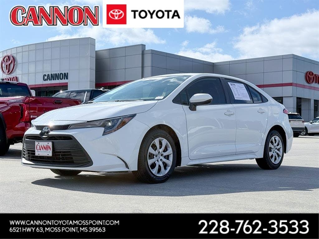 2024 Toyota Corolla LE FWD