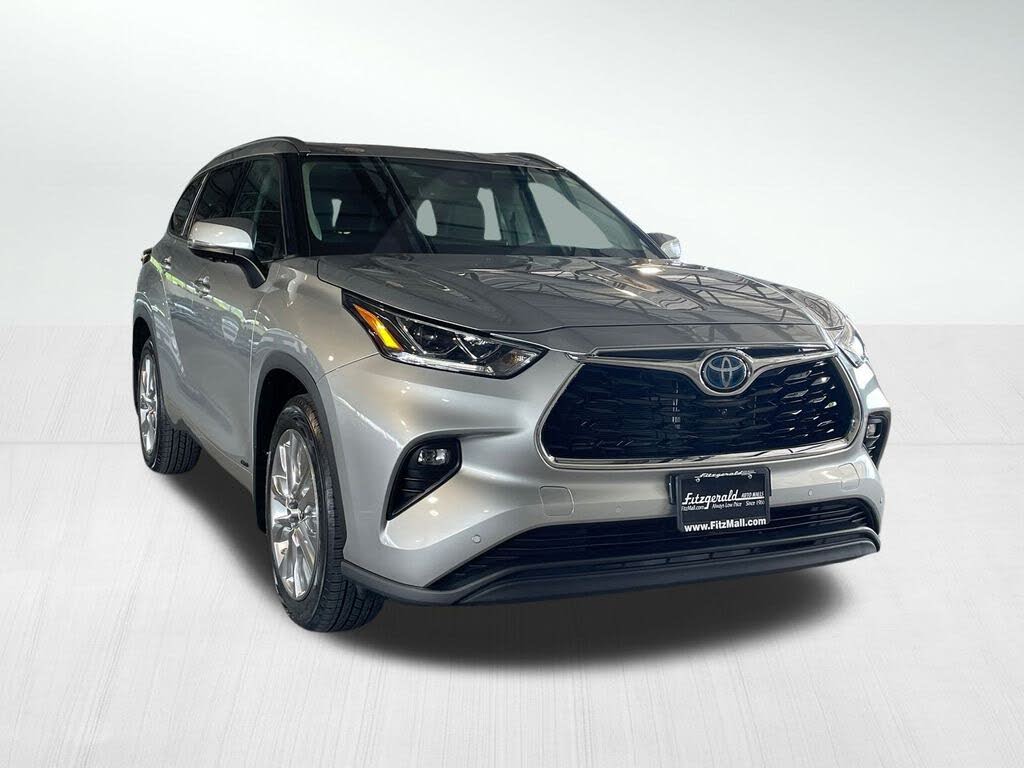 2024 Toyota Highlander Hybrid Limited AWD