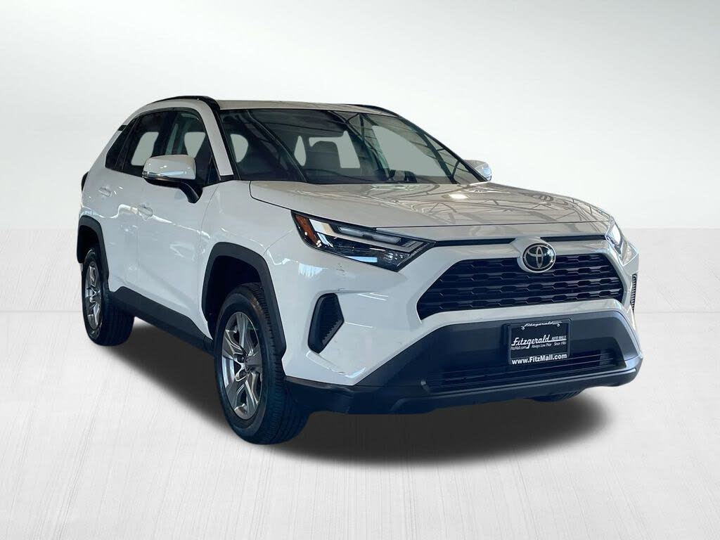2024 Toyota RAV4 XLE AWD