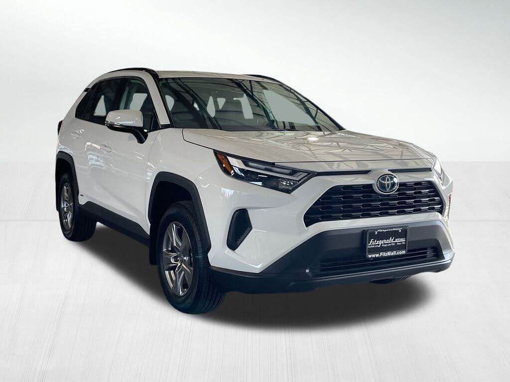 2024 Toyota RAV4 Hybrid XLE AWD