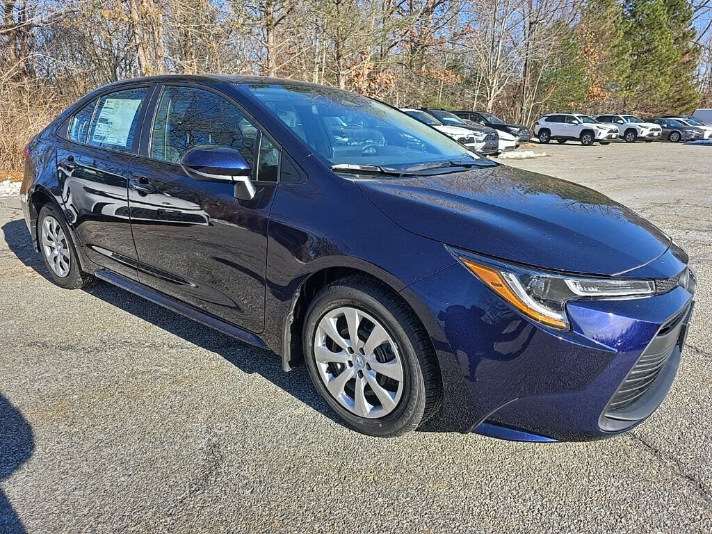 2026 Toyota Corolla LE FWD