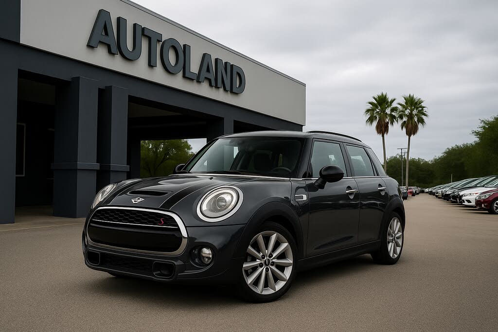 2019 MINI Cooper S 4-Door Hatchback FWD
