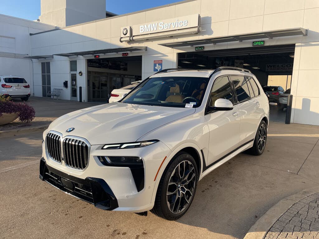 2023 BMW X7 xDrive40i AWD