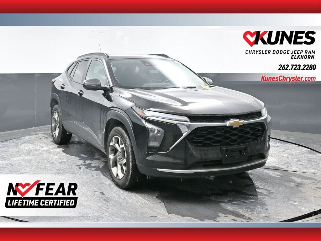 2025 Chevrolet Trax LT FWD