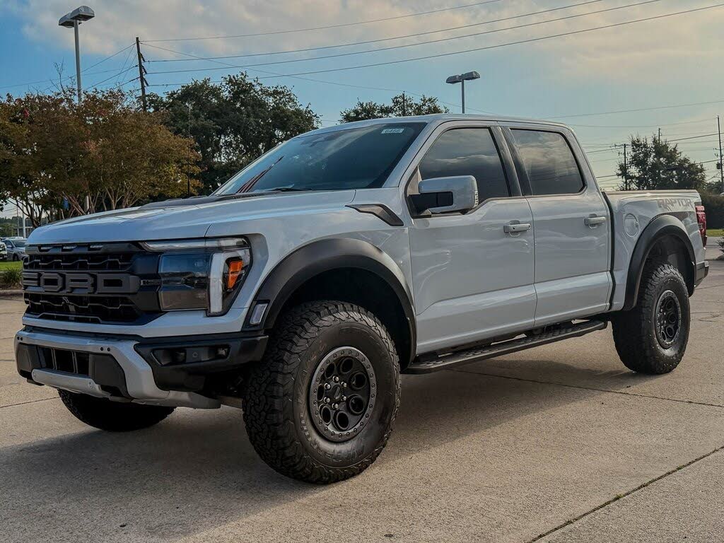 2025 Ford F-150 Raptor SuperCrew 4WD