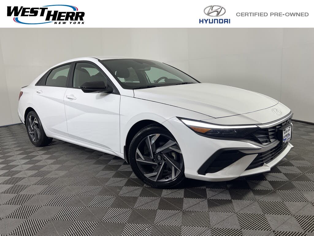 2025 Hyundai Elantra SEL Sport FWD