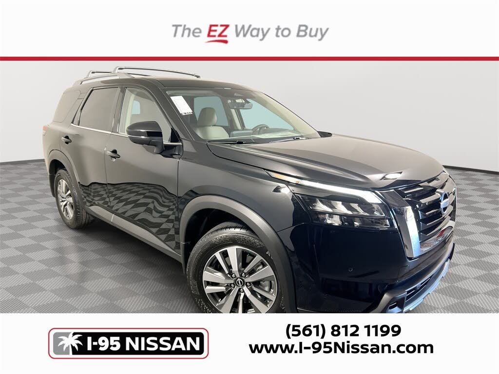 2025 Nissan Pathfinder SL FWD