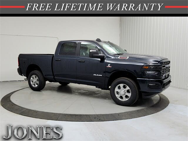 2025 RAM 2500 Big Horn Crew Cab 4WD