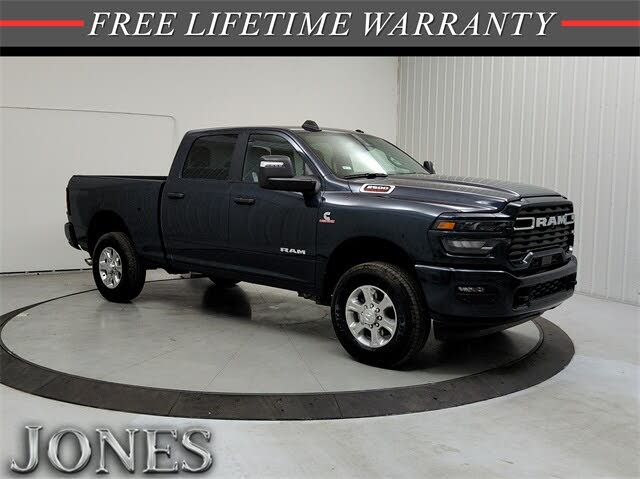 2025 RAM 2500 Big Horn Crew Cab 4WD