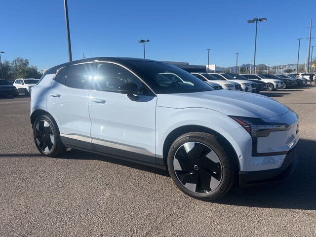 2025 Volvo EX30 Twin Ultra eAWD