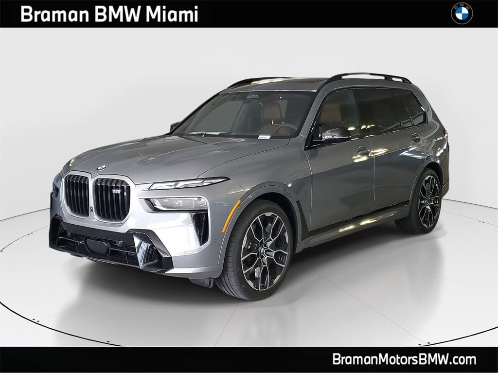 2026 BMW X7 M60i AWD