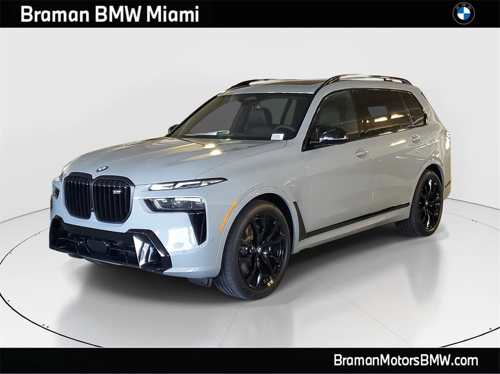 2026 BMW X7 M60i AWD