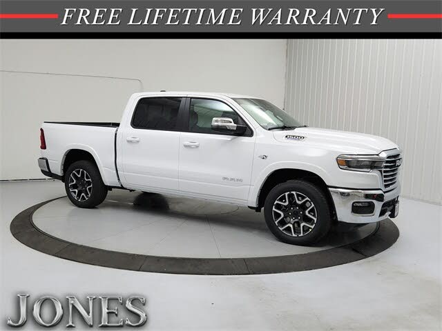 2026 RAM 1500 Laramie Crew Cab 4WD